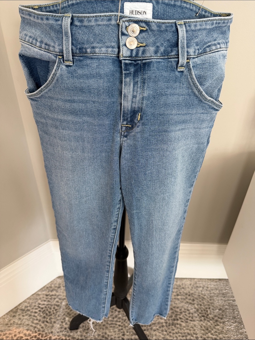 Hudson Jeans Light Blue High-Rise Cropped Straight Ankle Jeans